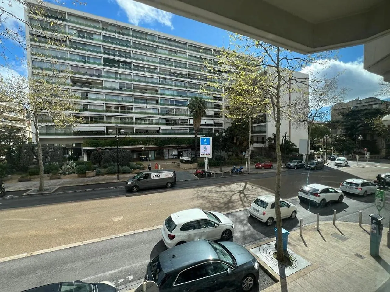 A079 Appartement Confortable Sur Carnot -1 Chambre Cannes France