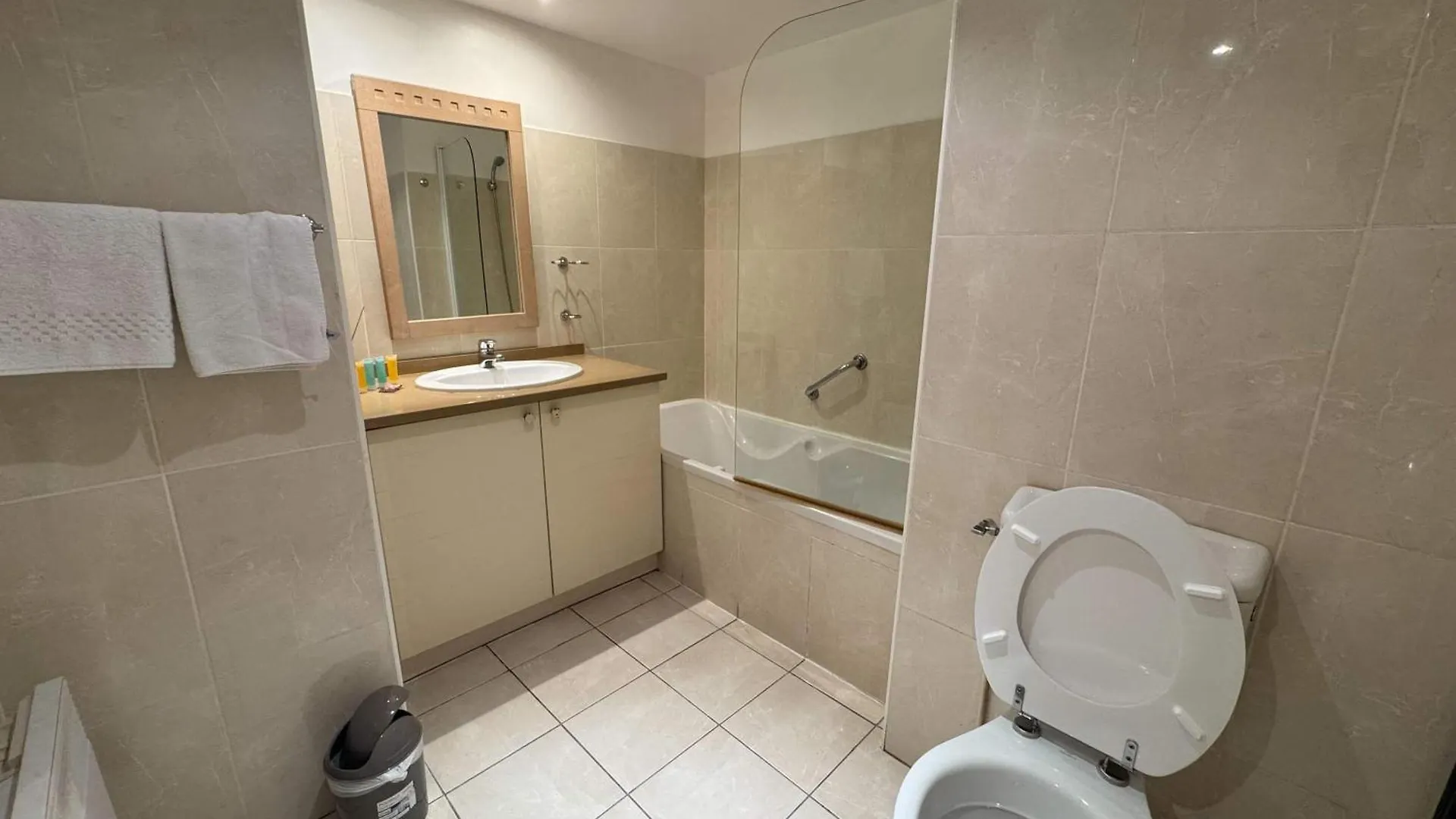 Apartment A079 Appartement Confortable Sur Carnot -1 Chambre Cannes France